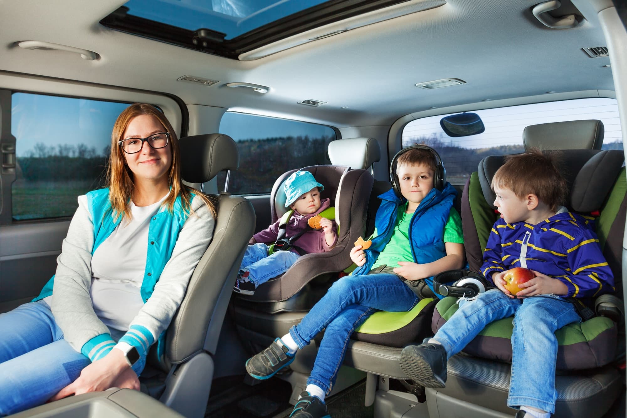Family traveling comfortably and safely with GCRIDE